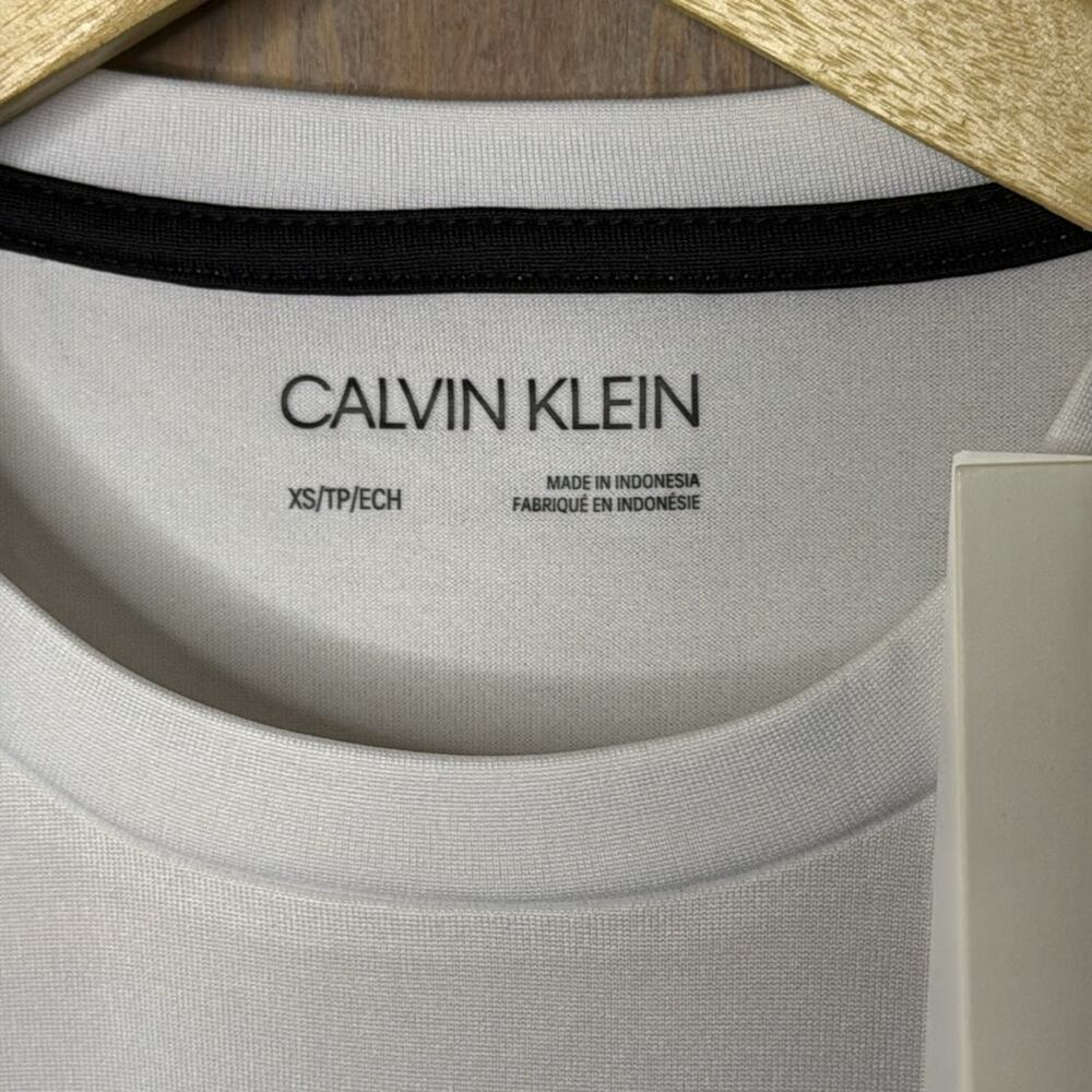 NWT Calvin Klein Mens Wicking T-Shirt Size XS - Picture 4 of 6